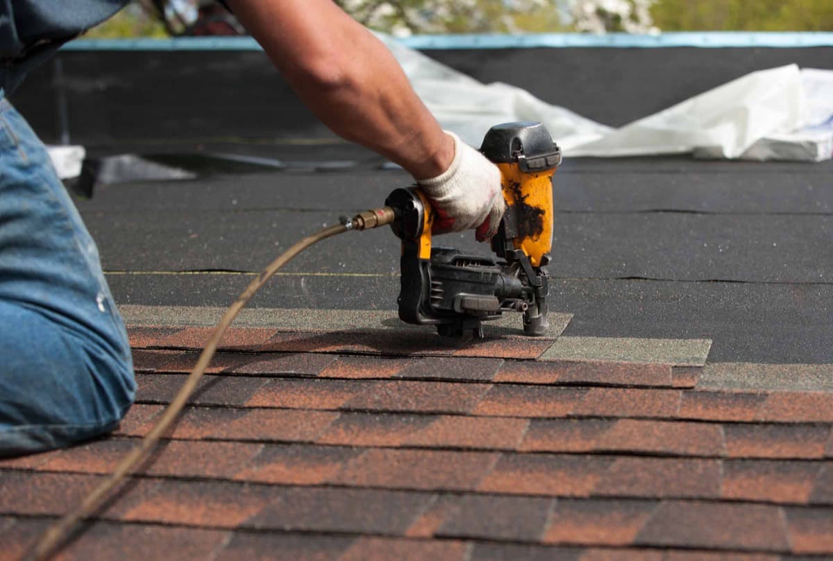 Couvreurs Lakeshore Roofing 3