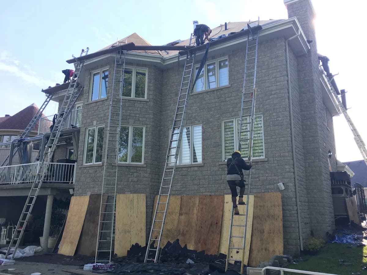 Couvreurs Lakeshore Roofing 5